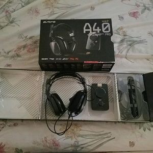 Astro A40 TR with MixAmp Pro PS4