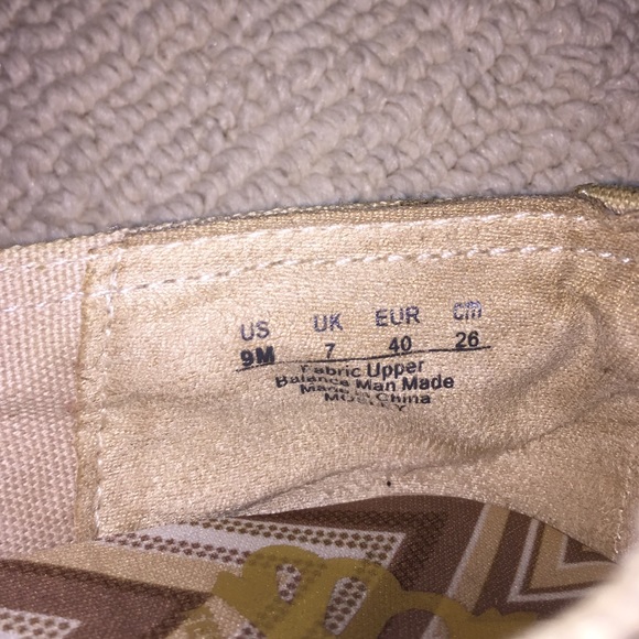 White/Creme Crochet Flats - Picture 4 of 4