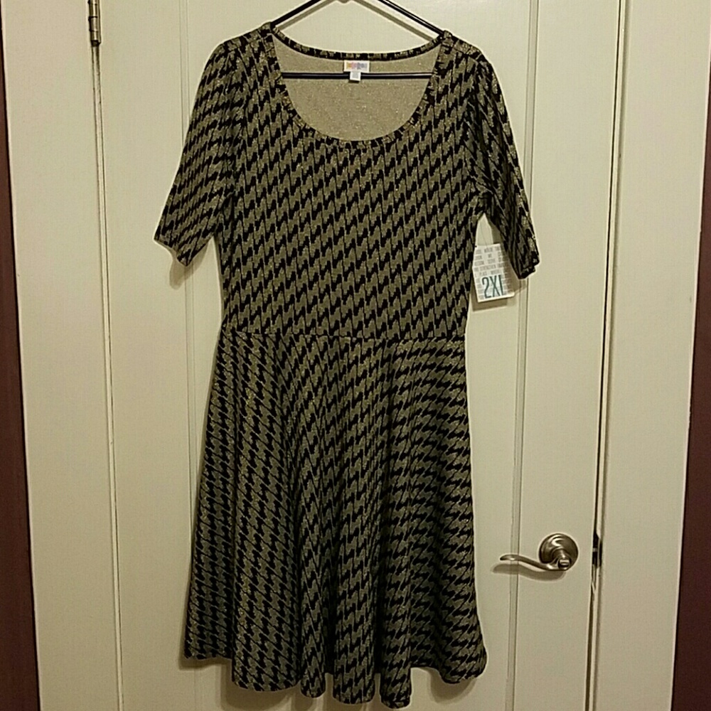LuLaRoe Elegant Collection Nicole 2x