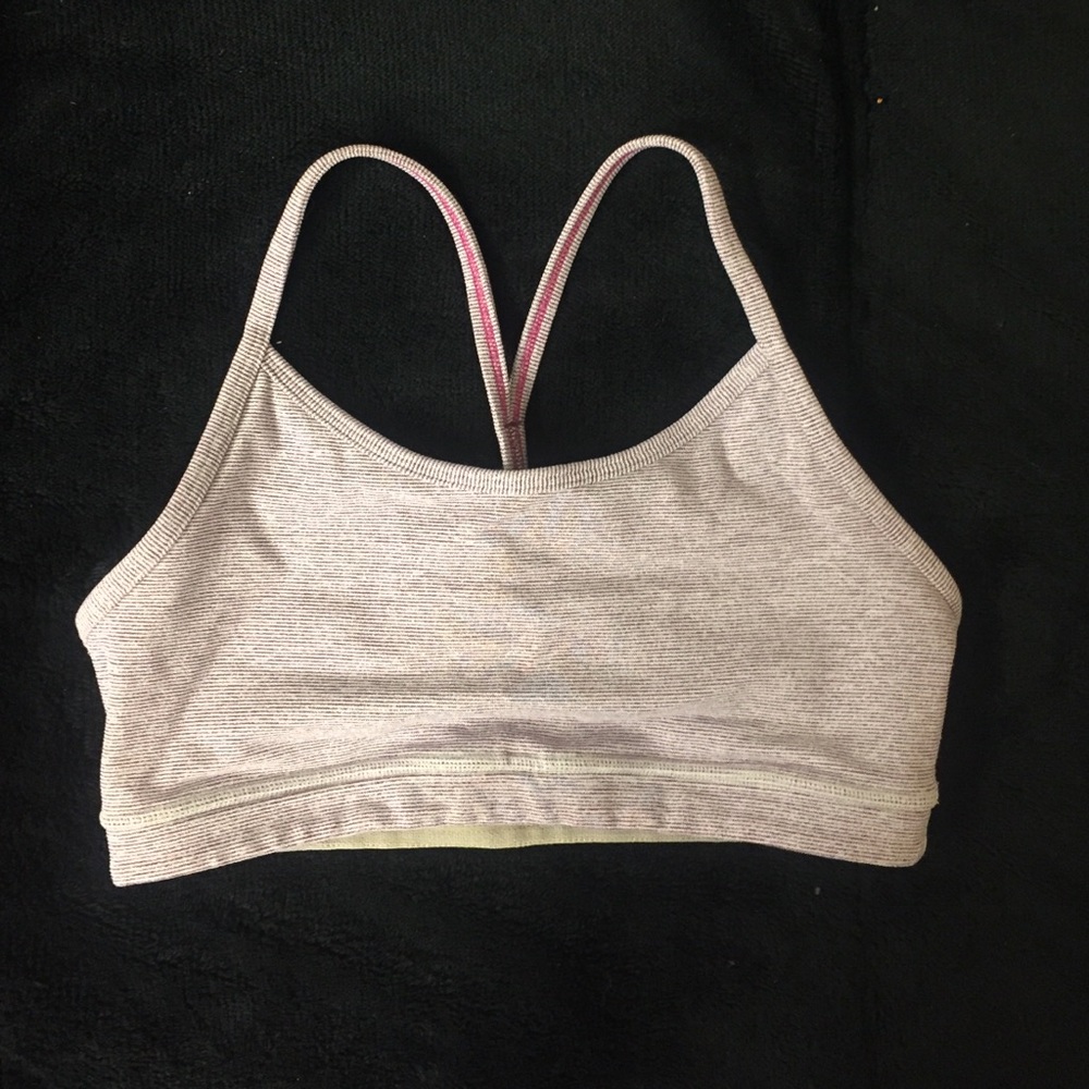 Lululemon sports bra