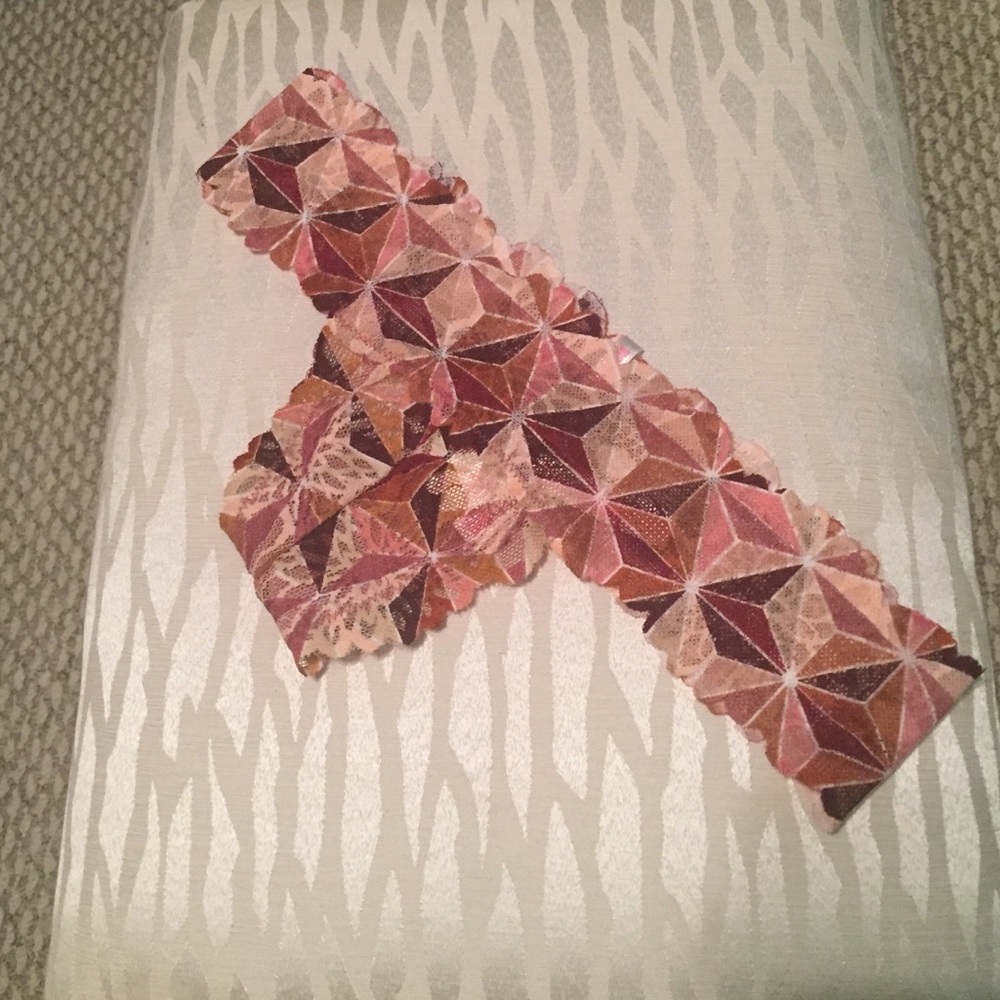 Victoria's Secret PINK Thong NWT