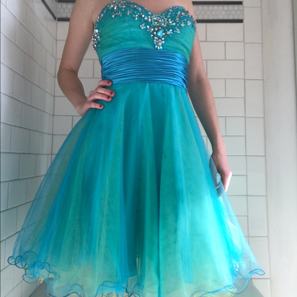 Prom / Quinceañera / Batmitzvah Dress - Turquoise