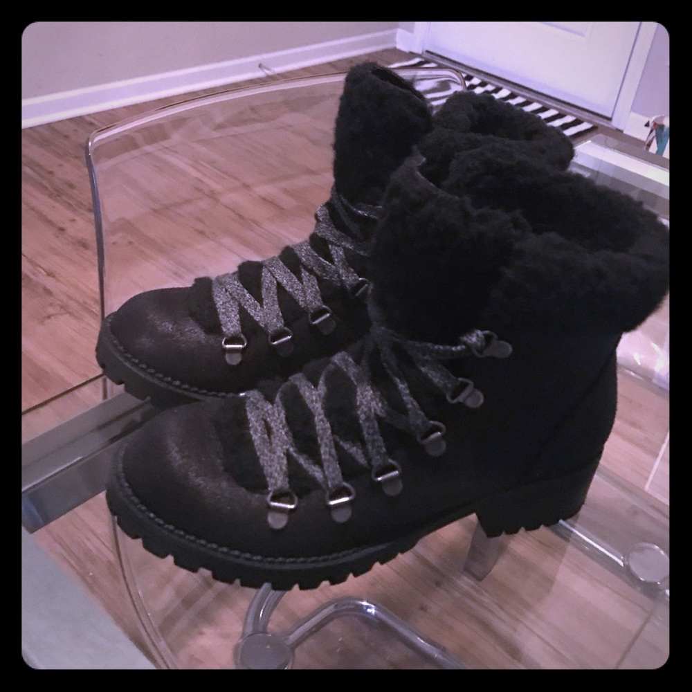 Madden girl fuzzy snow boats