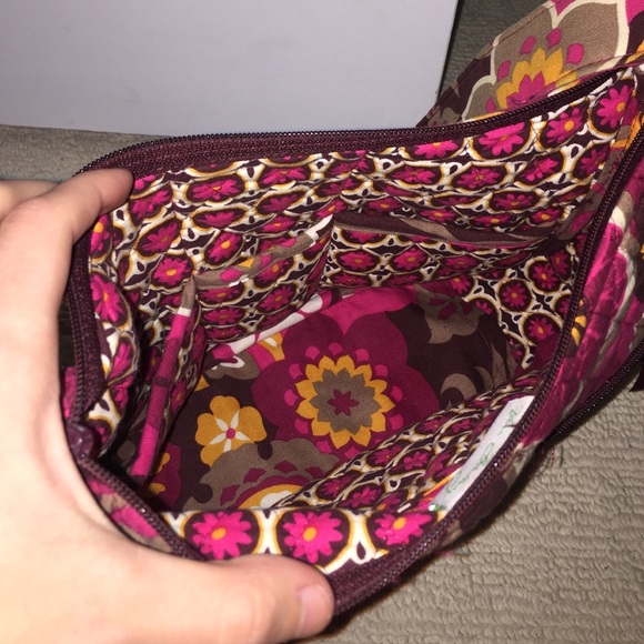 Vera Bradley Purse With Adjustable Strap - Picture 2 of 4