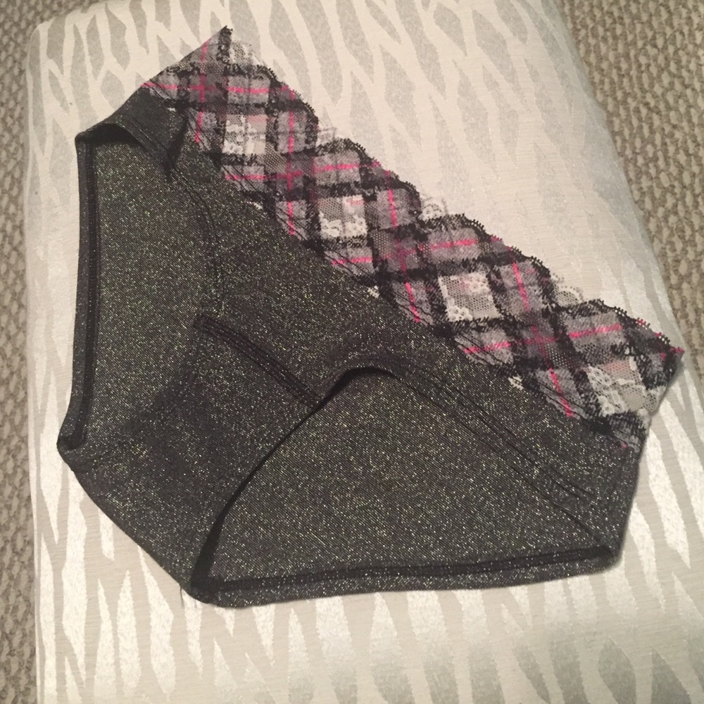 Victoria's Secret Low Rise Hip Hugger NWT