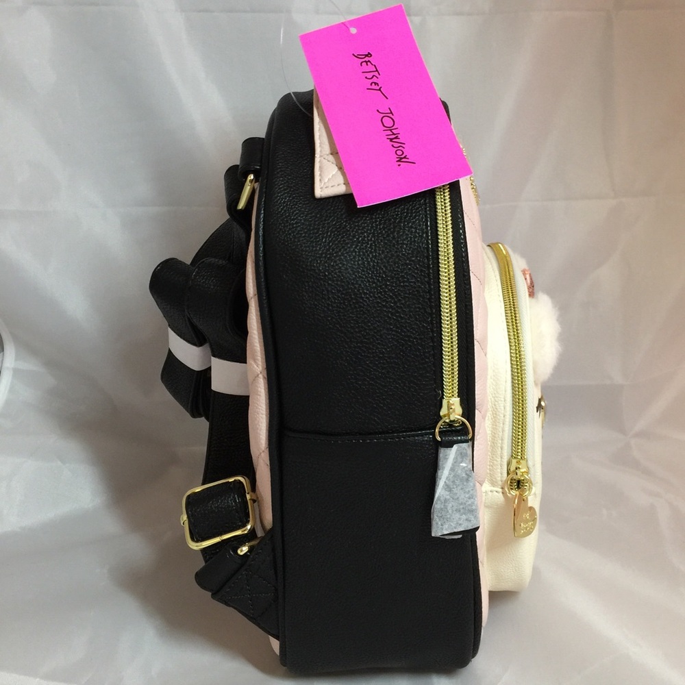 HP BetseyJohnson Backpack. Deleting on Mon 8/28 - Picture 3 of 5