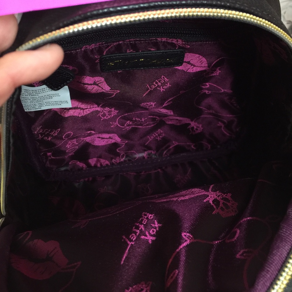 HP BetseyJohnson Backpack. Deleting on Mon 8/28 - Picture 4 of 5