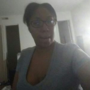 Meet your Posher, Candice