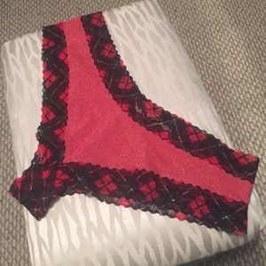 Victoria's Secret Low Rise Cheeky NWT