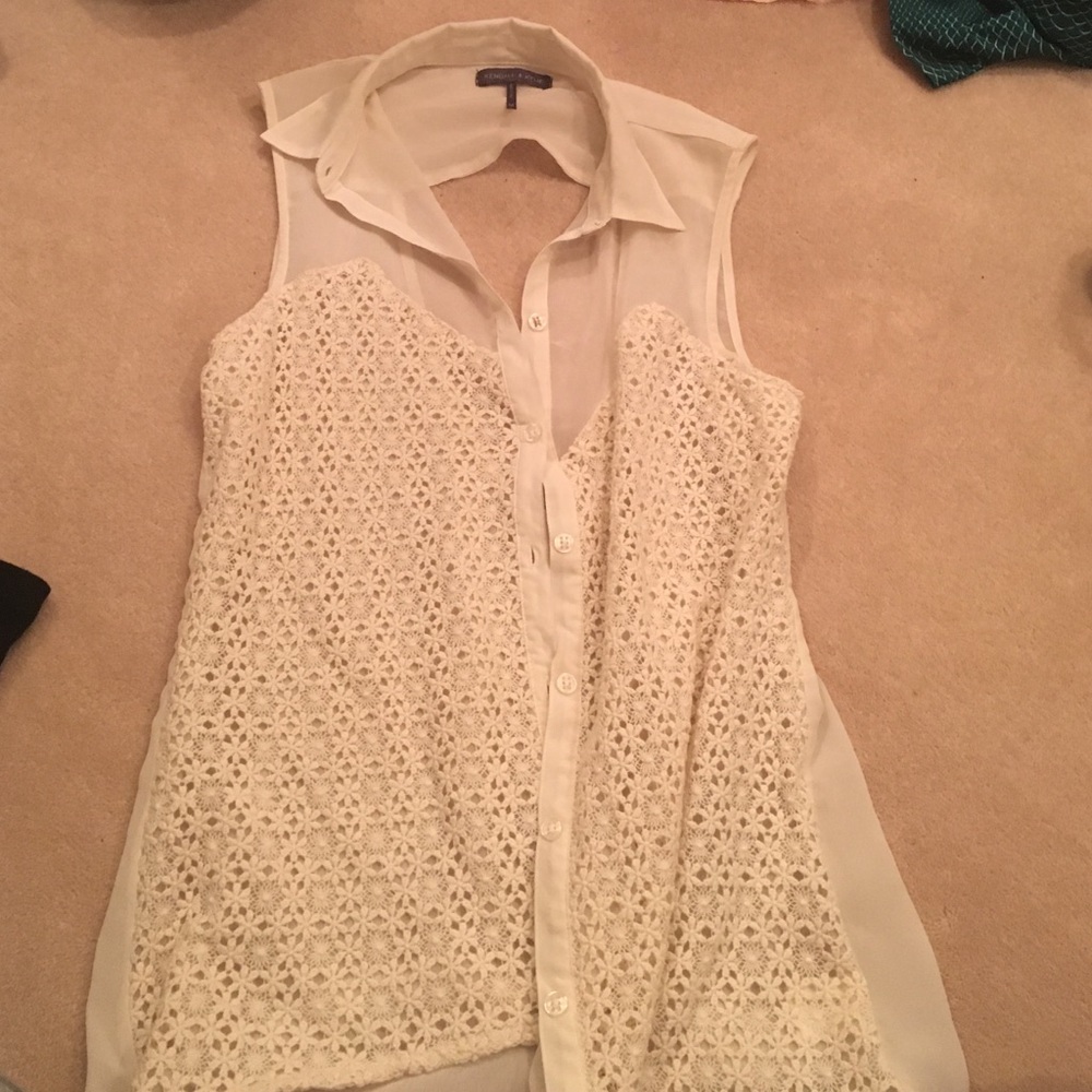 Kendall & Kylie button up blouse