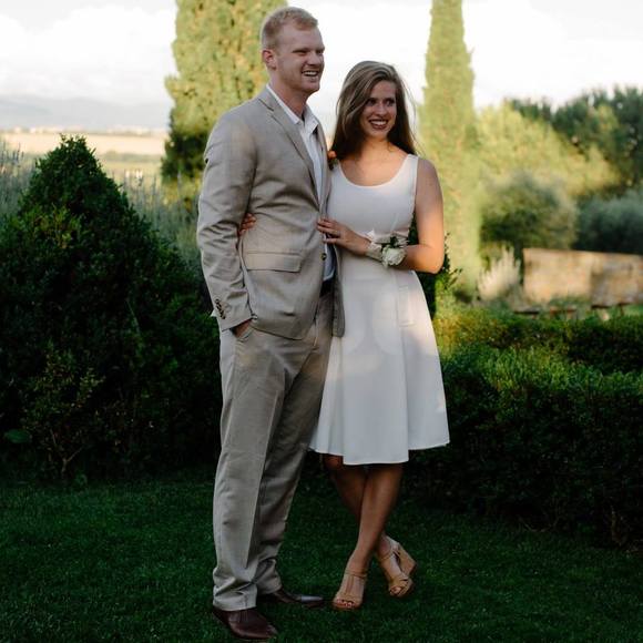 Meet your Posher, Carley - Picture 1 of 1