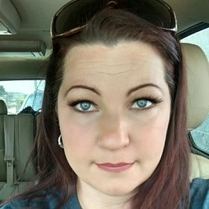 Meet your Posher, Becky