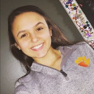 Meet your Posher, Haley