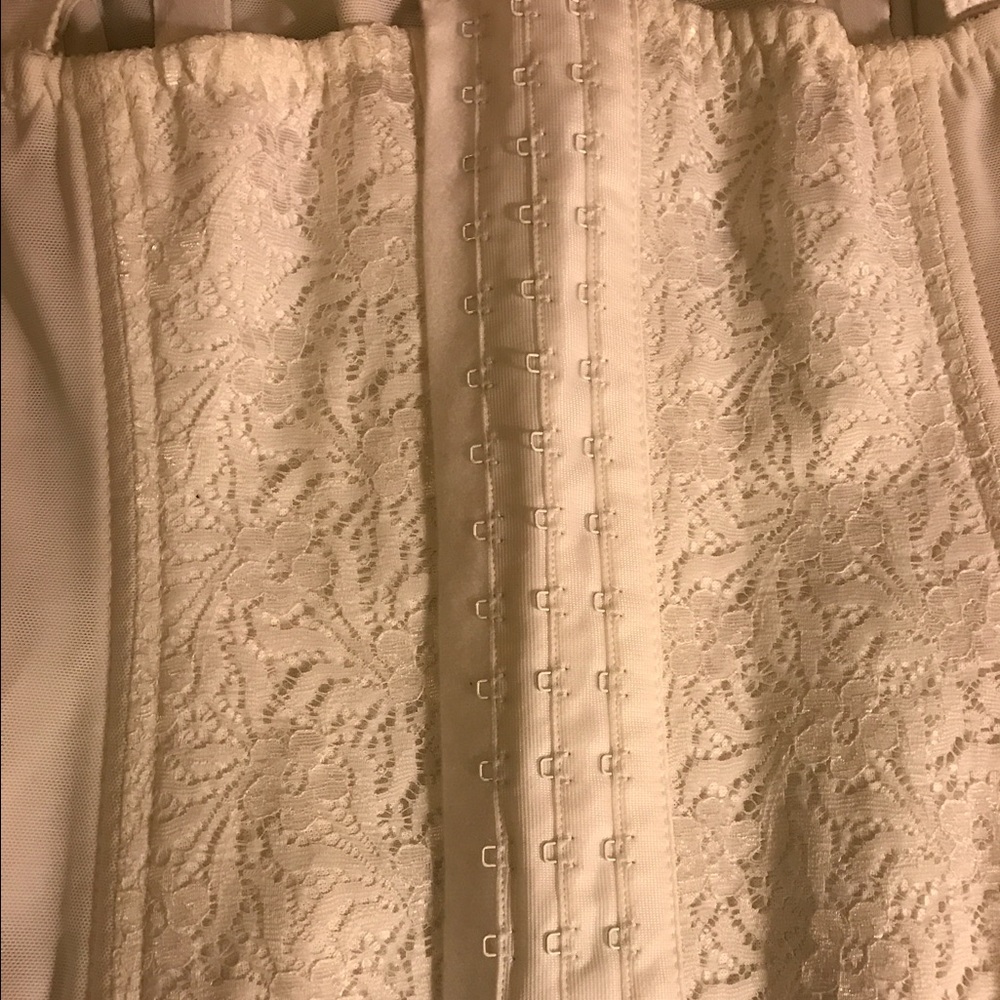 Ardyss corsellete deluxe new