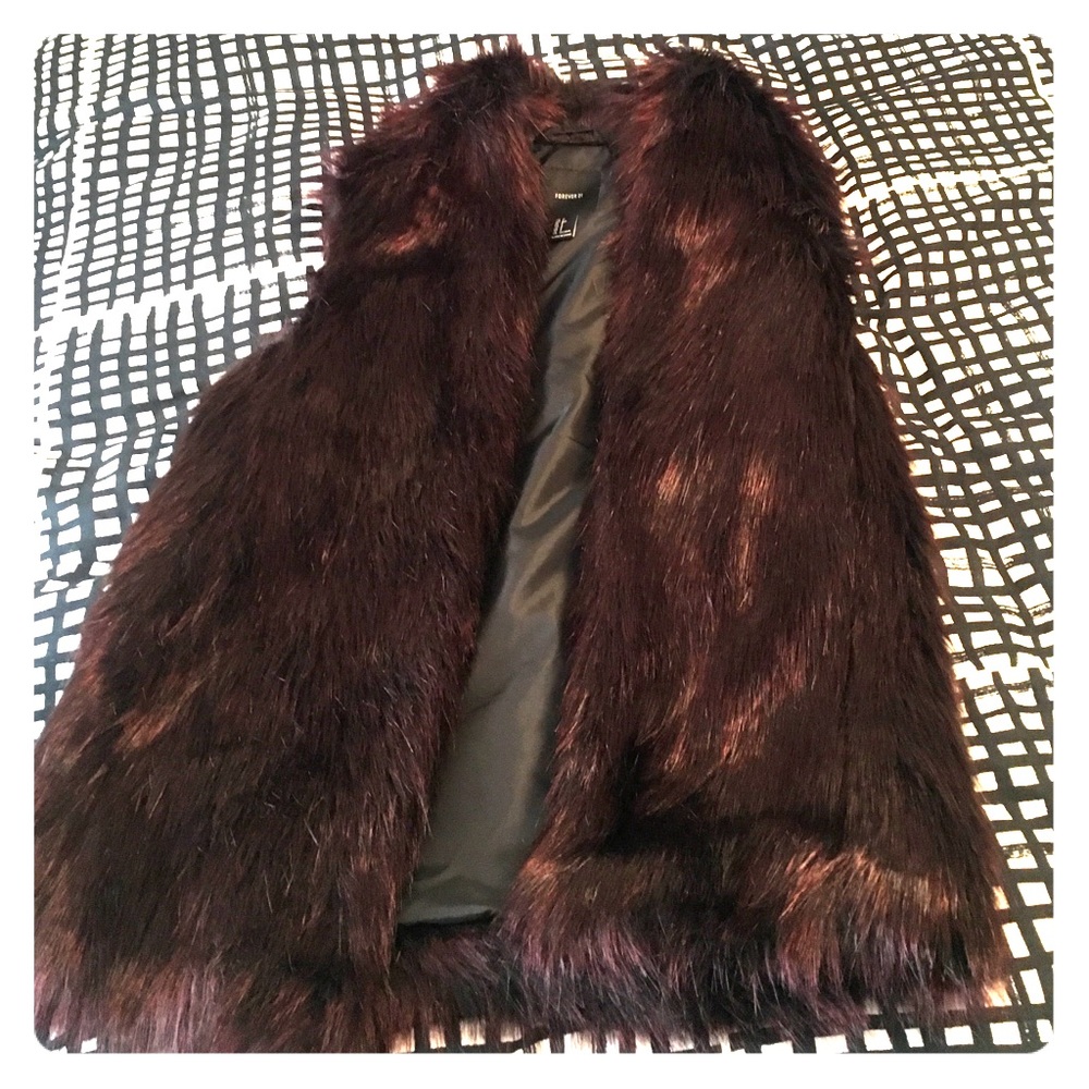 Faux Fur Forever 21 vest