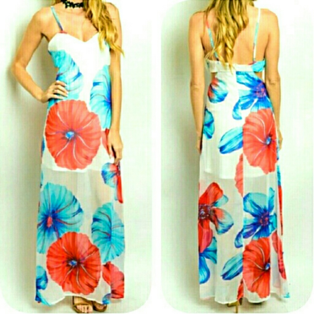 Juniors Ivory blue red flowers dress Small Med and LG available