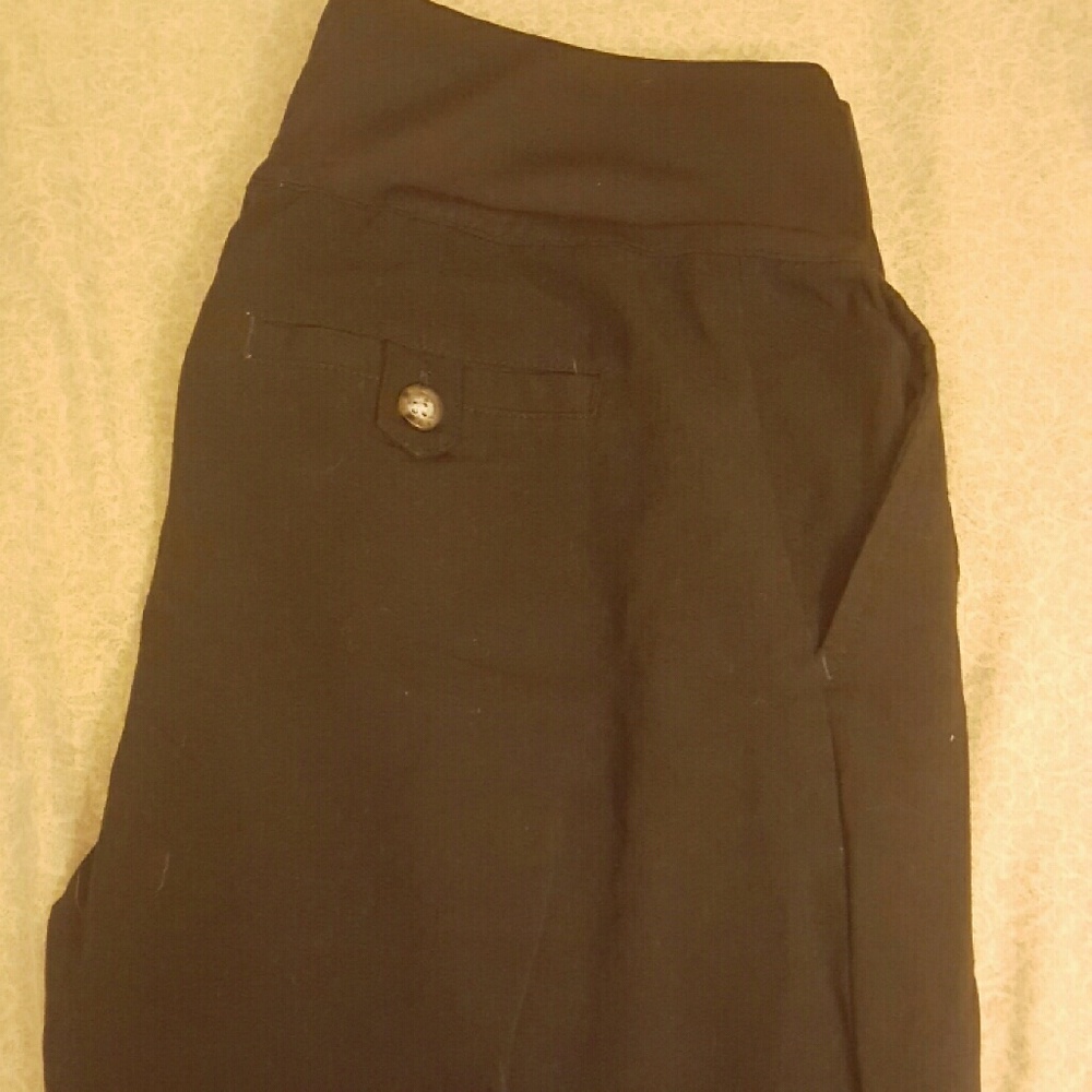 Black maternity dress pants Liz lange size 8