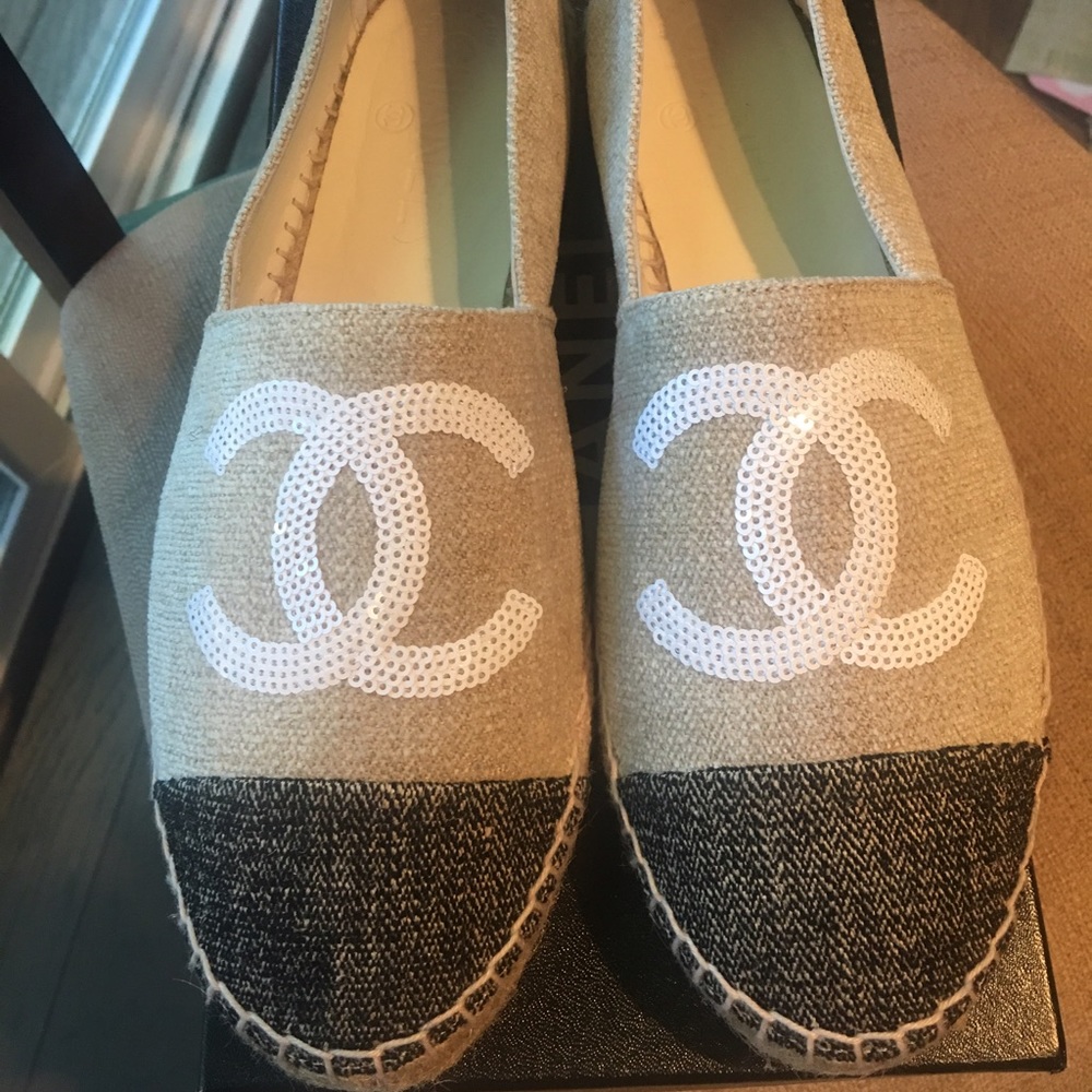 NIB Chanel 16C Sequins Espadrilles 39