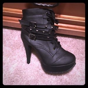 Black boot heels new