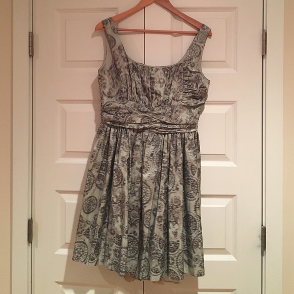 Cocktail dress! - Picture 4 of 4