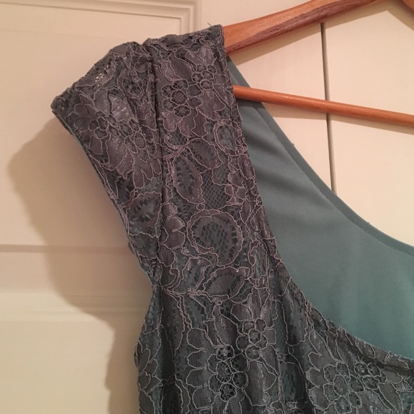 Cocktail dress - Picture 3 of 3