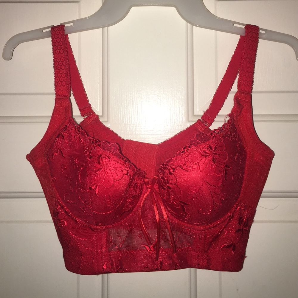 Red lacy bra - size 32/34 B - push up