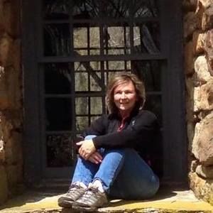 Meet your Posher, Eileen