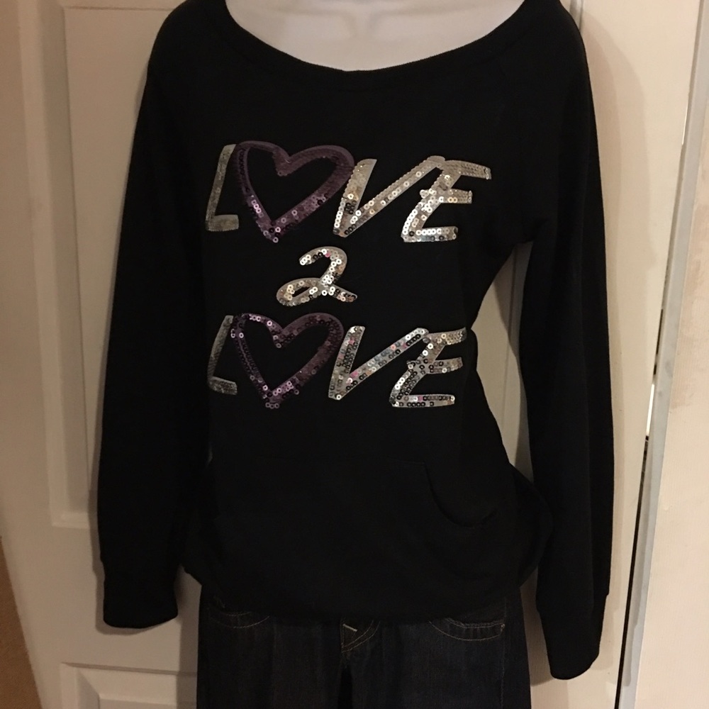 Wet seal m sweatshirt