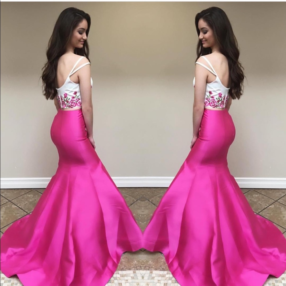 JVN by Jovani fuchsia prom evening gown size 14