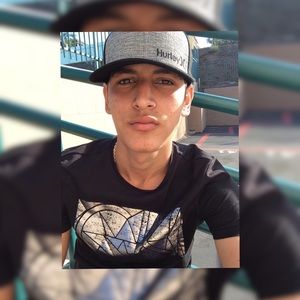 Meet your Posher, Fernando