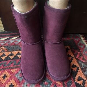 BEARPAW, mid calf suede boot, Sz 8