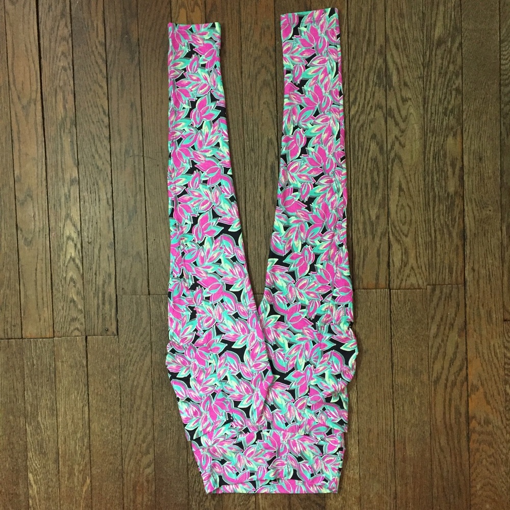 BEAUTIFUL LEGGINGS FROM BRAZIL