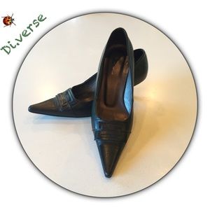 Elle pumps black leather size 6 great condition