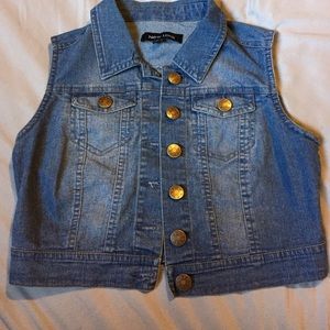 Crop top jean jacket