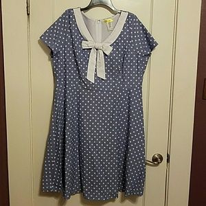 Modcloth Yellow Star 2x blue polkadot dress