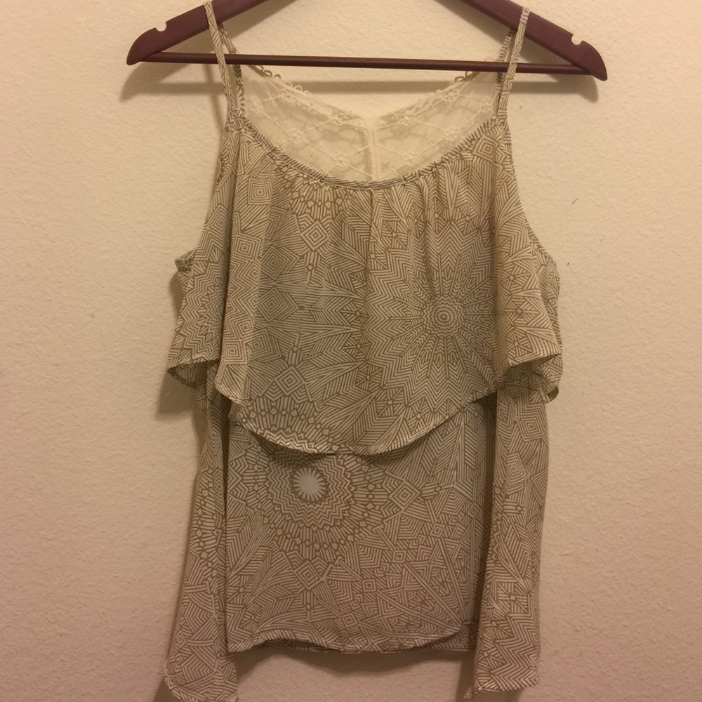 Flowy flattering tank