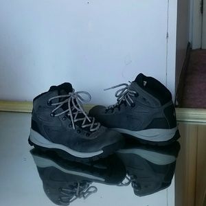 Columbia boots