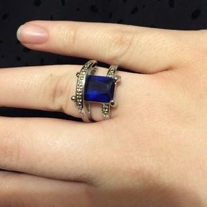 Beautiful blue sapphire sterling silver ring