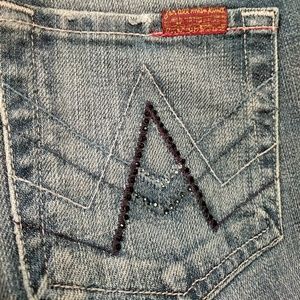 MOVING! Swarovski crystal 7 for all mankind jeans