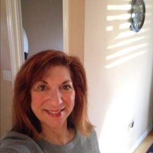 Meet your Posher, Janet