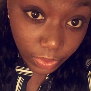 Meet your Posher, Jasmine