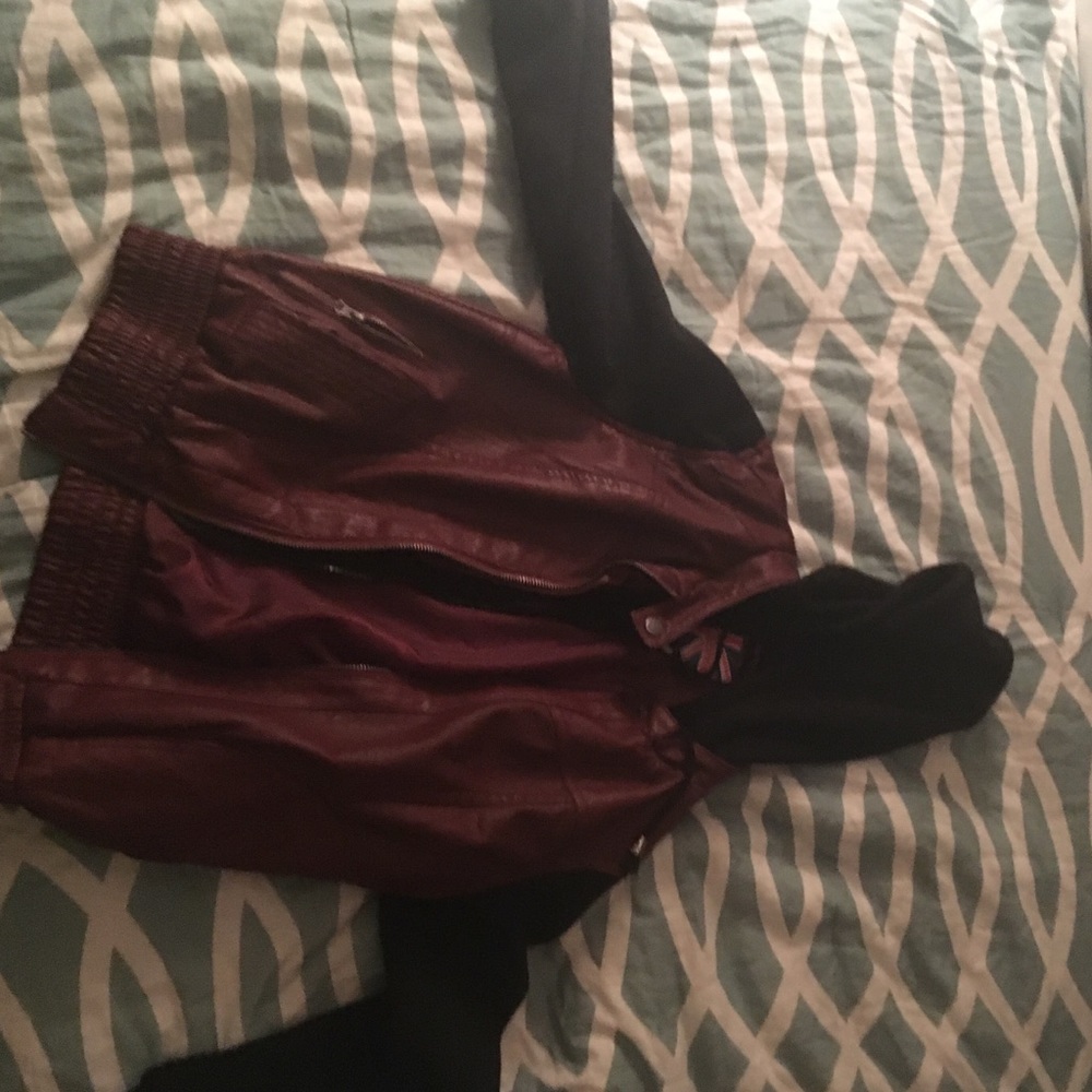Hooded jacket