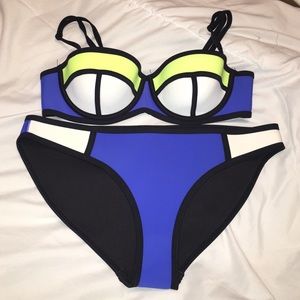 Triangl Bikini