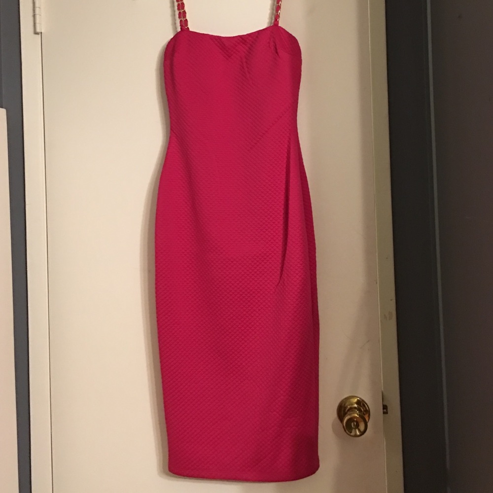A slim fit poppin' pink dress