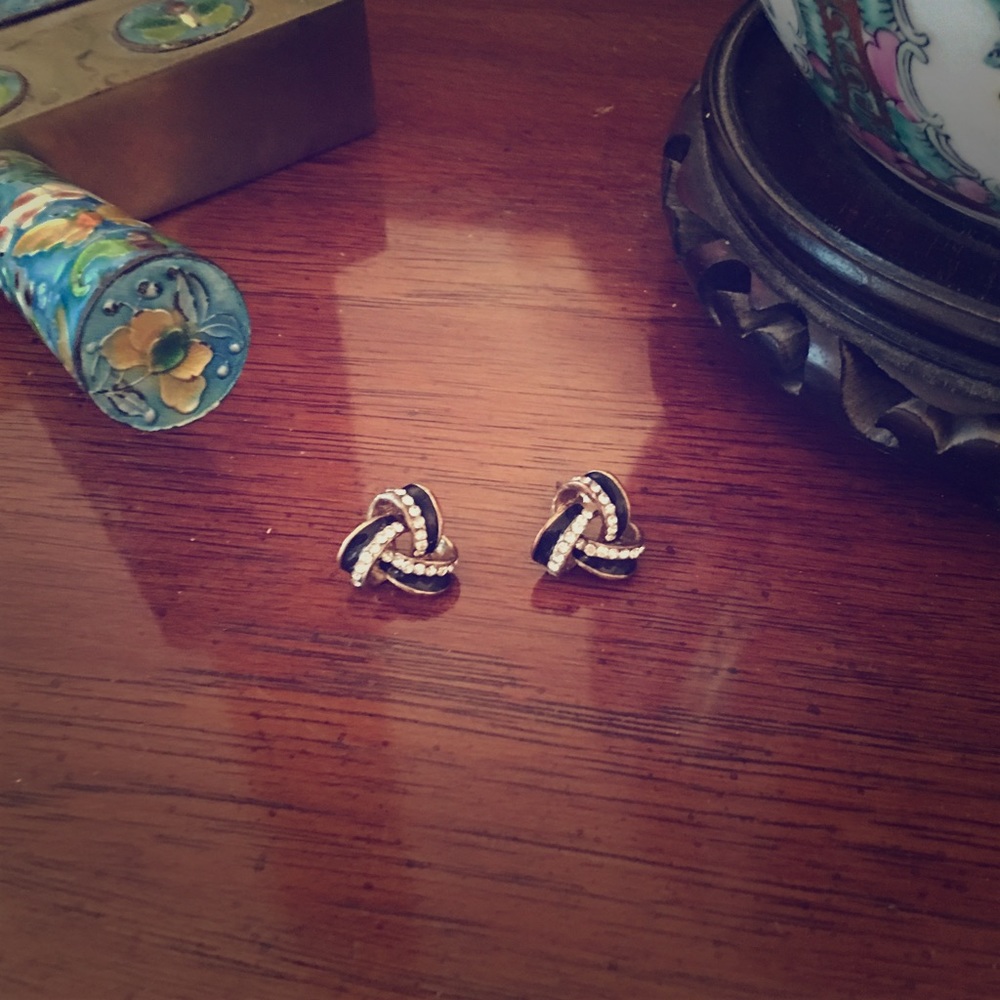 Charming Charlie studs