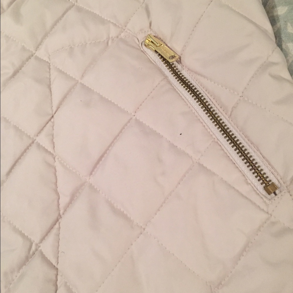 Lightweight Vest with Gold Zippers - Picture 4 of 4