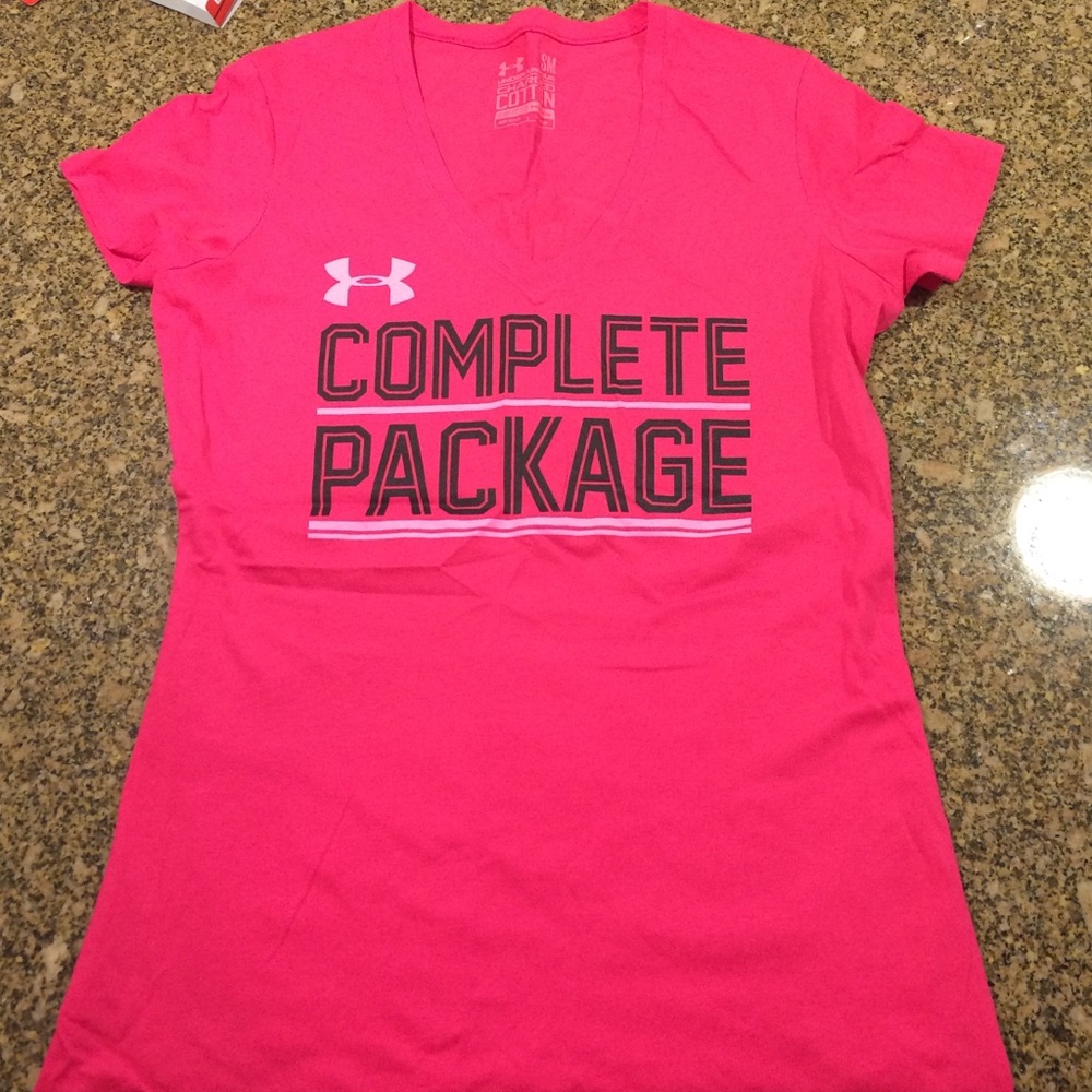 Under Armour Tee NWOT size small