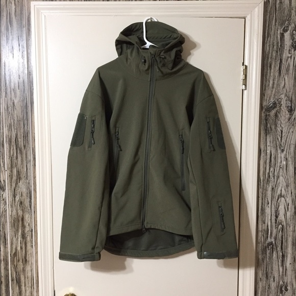 taxtical softshell jacket - Picture 2 of 4
