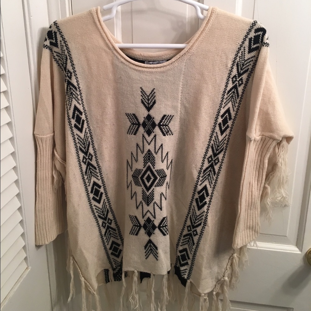 Poncho sweater