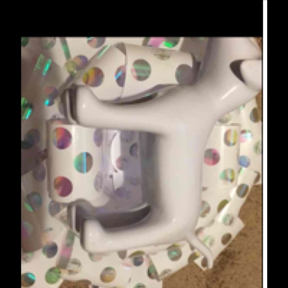 Victoria secret pink dog prop. Bow. Vs dog display - Picture 4 of 4